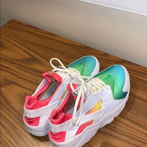 Rainbow Huaraches For Low price!